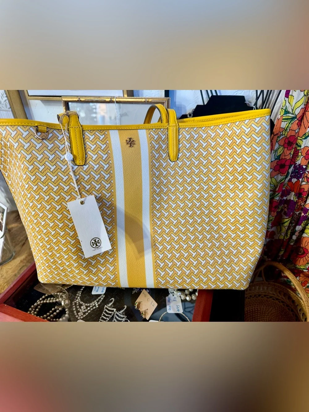 NWT Tory Burch All Over Larger Shopper Tote Yellow